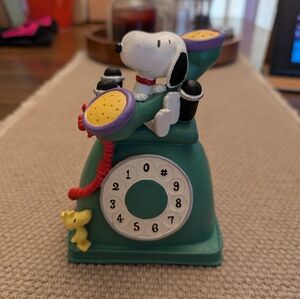 Vintage Peanuts Snoopy & Woodstock Rotary Phone Ceramic Bank - UFS
